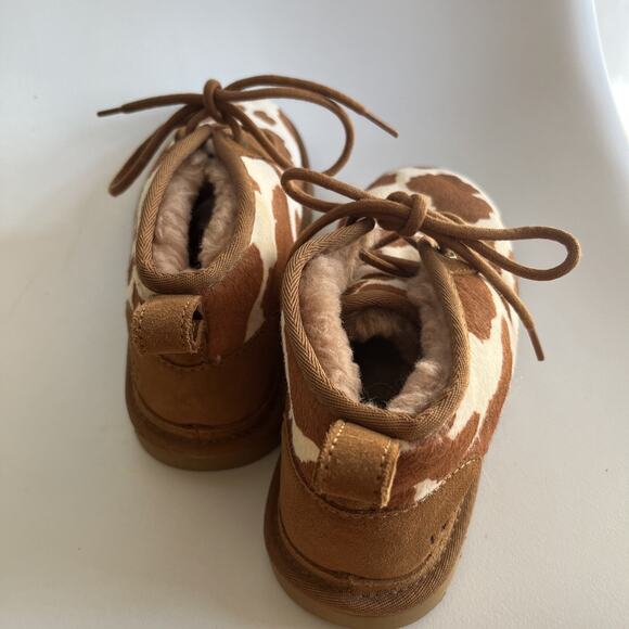 UGG NEUMEL Cow Print Boots Chukka ANKLE Chestnut & White Women's 8 - Picture 12 of 15